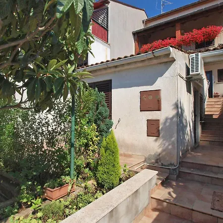 Apartment Nevija 997